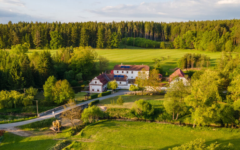 Most u Srlínského mlýna č. 12210-2 přes říčku Smutnou